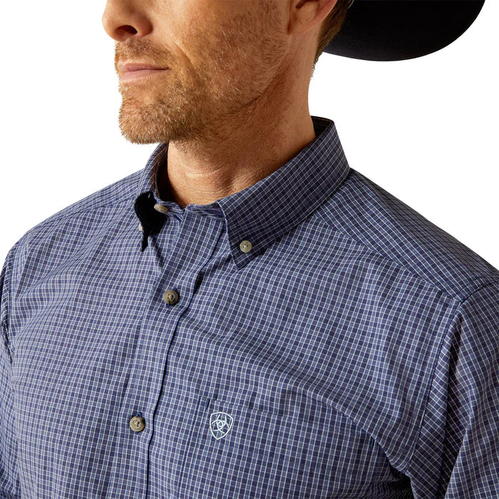 ARIAT Men's  Pro Series Calvin Fitted Shirt 10054081