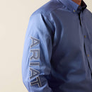 ARIAT Men's Team Logo Lightweight Twill Classic Fit Shirt, Blue