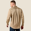 ARIAT Men's Team Logo Twill Classic Fit Shirt
