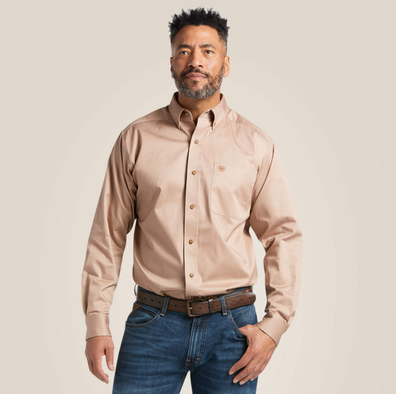 ARIAT MEN'S Solid Twill Classic Fit Shirt 10000505