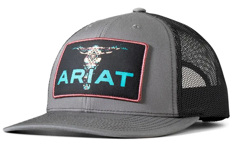 ARIAT Men's Snap Back Hat with a Bull Skull Patch Design A300085907